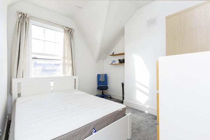 Modern Sharers Apartment Rutland Park, Willesden Green